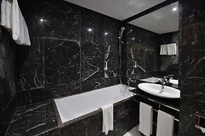 Suites Hotel Le Yacht