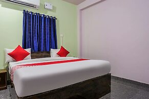 Oyo 43512 Bijaya Palace