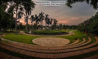 SPOT ON 37467 Shivram Hotel