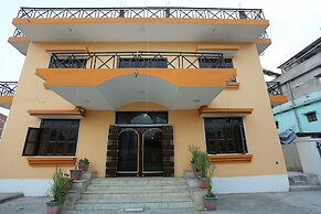 OYO 27914 Hotel Lord Buddha