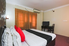 Capital O 47550 Grand Swagath