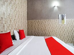 OYO 46131 Hotel Arora