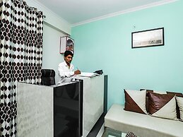 OYO 29022 Golden Imperial