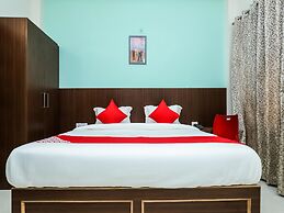 OYO 29022 Golden Imperial