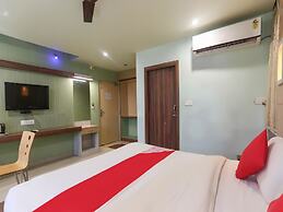 OYO 45790 Hotel Bhubaneswari Classic