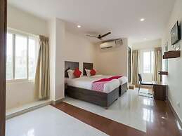 OYO Flagship 16390 Chukkapalli Chambers