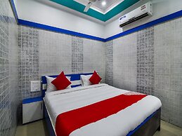 OYO 30545 Hotel Jeevan Park