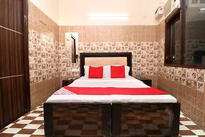 OYO 35497 Hotel Kapoor Residency
