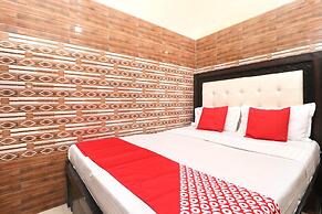 OYO 35497 Hotel Kapoor Residency