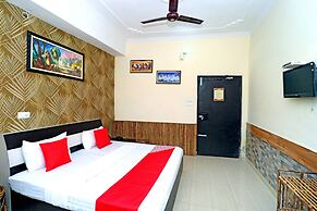 OYO 39812 Welcome Lounge