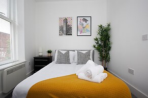 Cross St Boutique Apartment