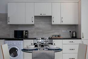 Cross St Boutique Apartment