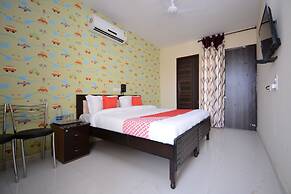 OYO 37658 King Palace