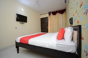 OYO 37658 King Palace