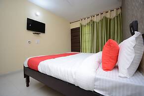 OYO 37658 King Palace