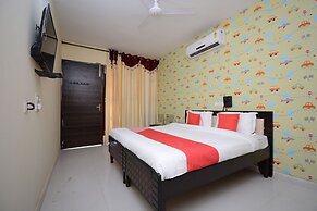 OYO 37658 King Palace