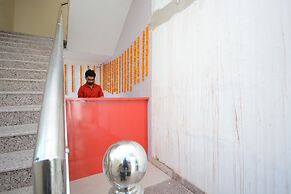 OYO 37658 King Palace