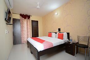 OYO 37658 King Palace