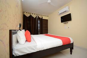 OYO 37658 King Palace