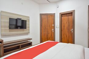 OYO 48476 Hotel Govindham
