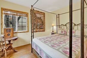 Nine Pines Lodge #537