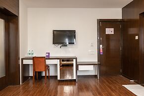 3 by OYO - Nami Residency