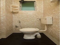 OYO 24621 The Star Hotel