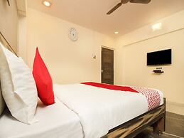 OYO 24621 The Star Hotel