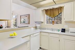 Bear Mountain Chalet #639