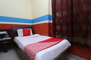 OYO 30100 Lucky Guest House