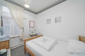 Deneside Guest House