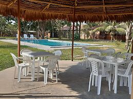 Wakaya Ecolodge