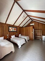 Wakaya Ecolodge