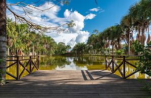 Wakaya Ecolodge