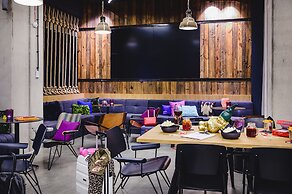 Moxy Poznan Airport
