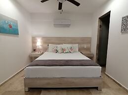 5th Coral Suites by Alex