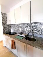 5th Coral Suites by Alex