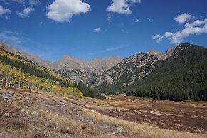 6 Chamonix Lane 1 Bedroom Townhouse by RedAwning