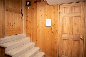 6 Chamonix Lane 3 Bedroom Townhouse by RedAwning