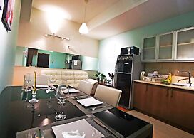 Parkview Apartment by Sweet Home