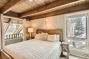 Spacious Mill Run 3 Townhouse Close to City Attractions by RedAwning