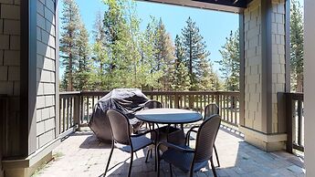 Mammoth Green #120 2 Bedroom Condo by RedAwning