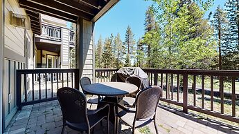 Mammoth Green #120 2 Bedroom Condo by RedAwning