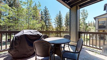 Mammoth Green #120 2 Bedroom Condo by RedAwning