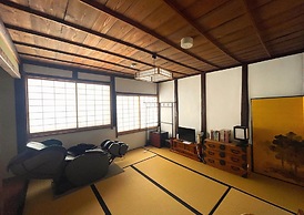Yadoya Shiroganeya