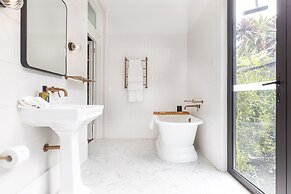 The Albert Hotel Mosman