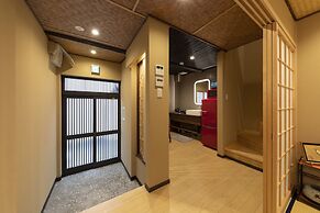 Shirakabanoyado-Uchikyuhoji