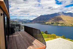 Award Winning Architecturally Designed Pad