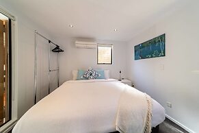 Modern Family Home 350 meters to Town Centre