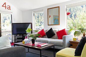 16 guests. Unique, central, mountain & lake views